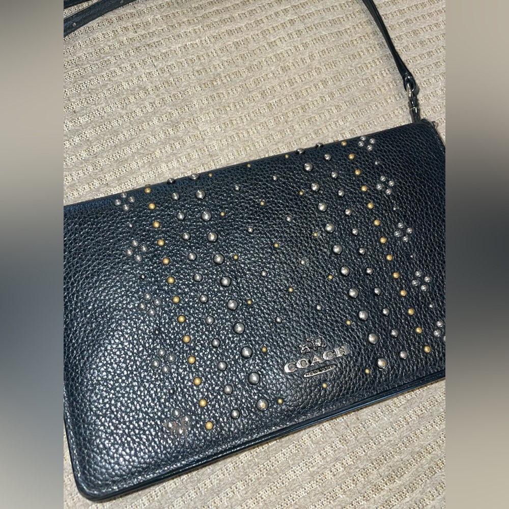 Coach crossbody - Picture 2 of 7